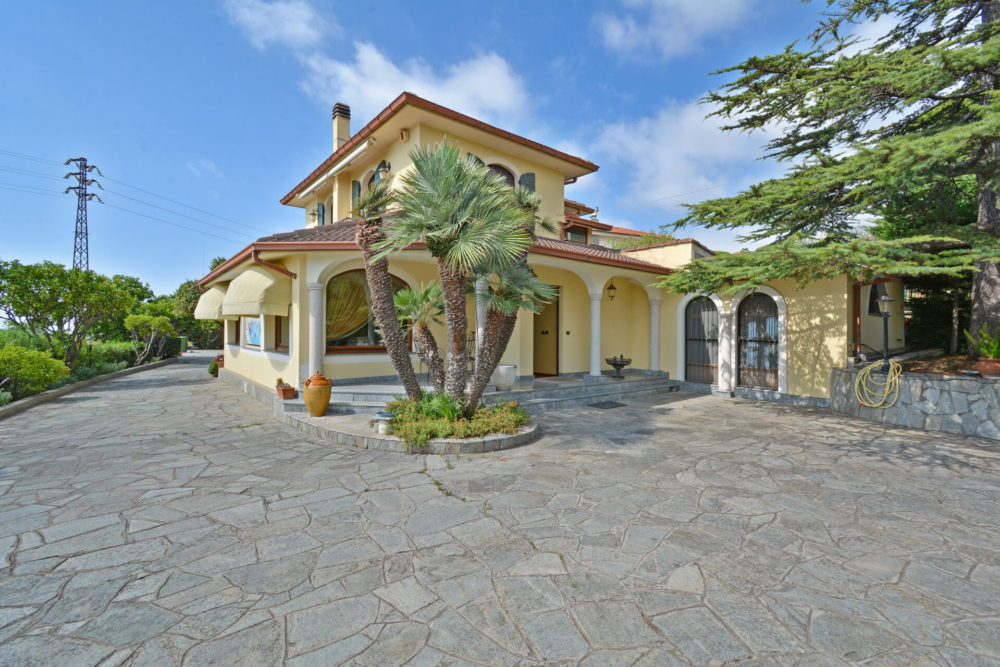 DSC_9774-1-1920×1280